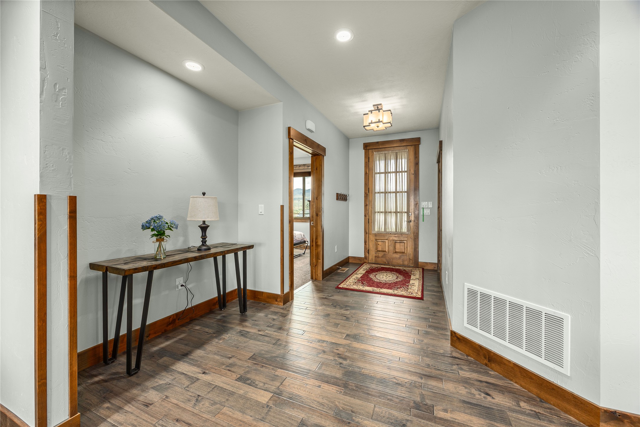 447 Labrador Trail