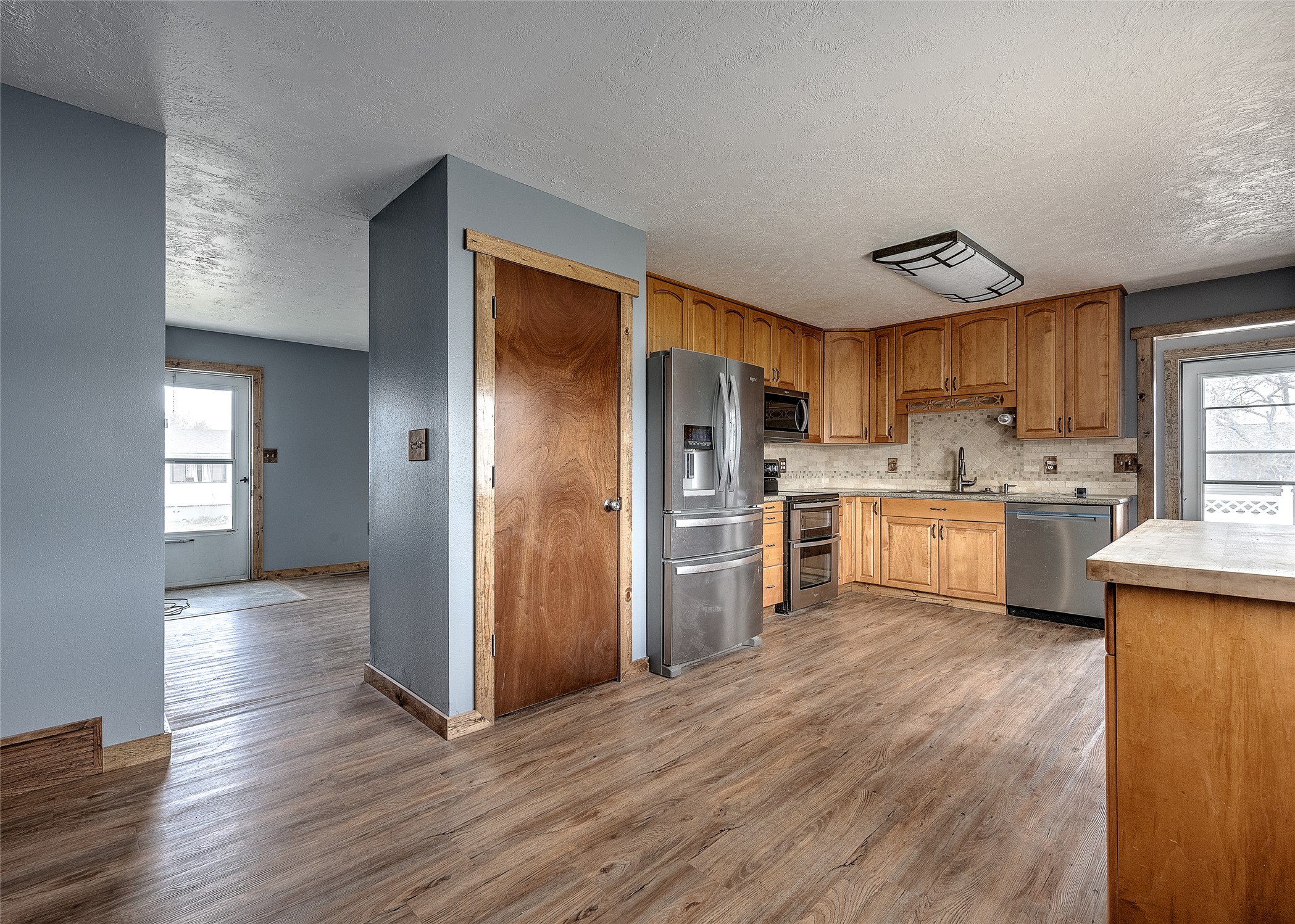 Helena, Montana 59601, United States, 5 Bedrooms Bedrooms, ,2 BathroomsBathrooms,Residential,Pending,131485