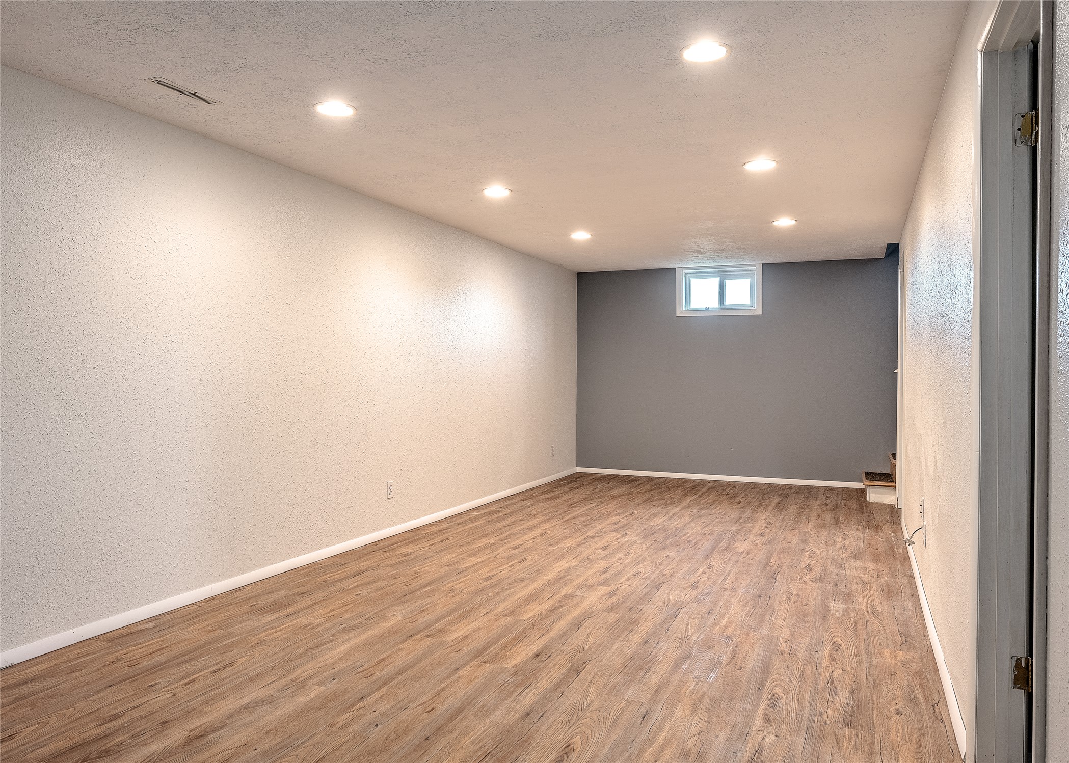 Helena, Montana 59601, United States, 5 Bedrooms Bedrooms, ,2 BathroomsBathrooms,Residential,Pending,131485