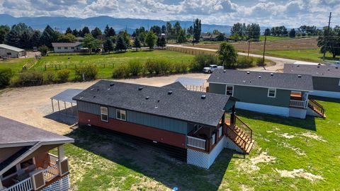 Tiny photo for 514 Hamilton Heights Road #1, Corvallis, MT 59828 (MLS # 30070085)