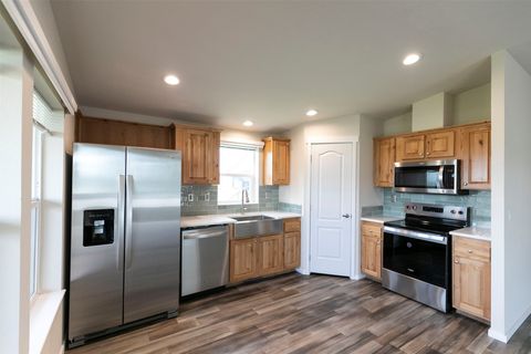 Tiny photo for 514 Hamilton Heights Road #1, Corvallis, MT 59828 (MLS # 30070085)