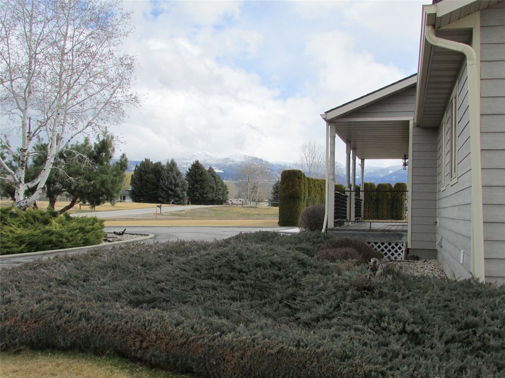 Photo of 455 Clearview Drive, Corvallis, MT 59828 (MLS # 30066924)