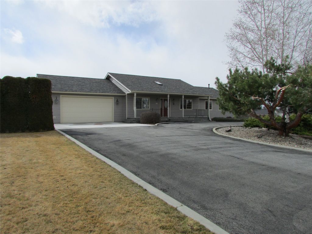 Photo of 455 Clearview Drive, Corvallis, MT 59828 (MLS # 30066924)