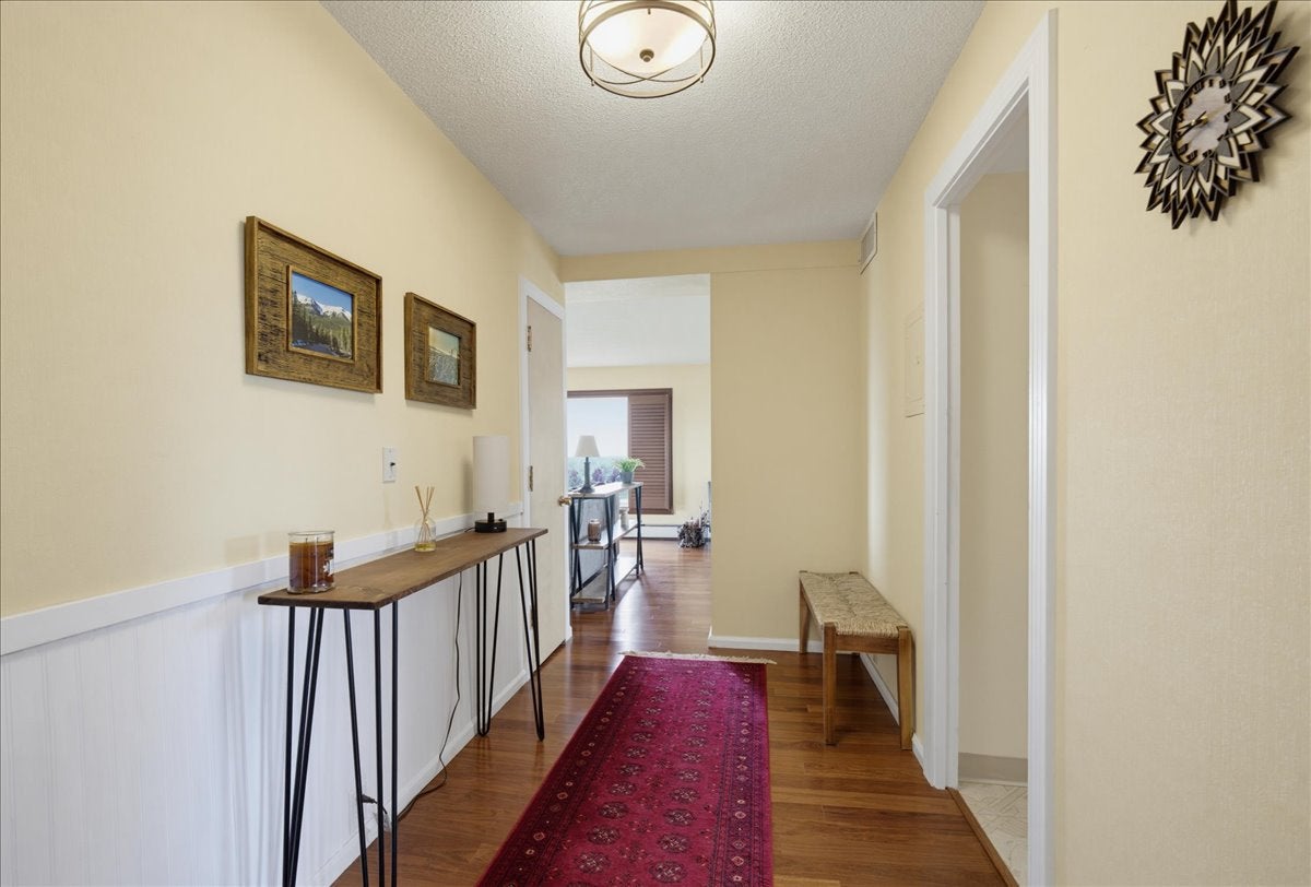 1536 Meadowlark Drive 10A