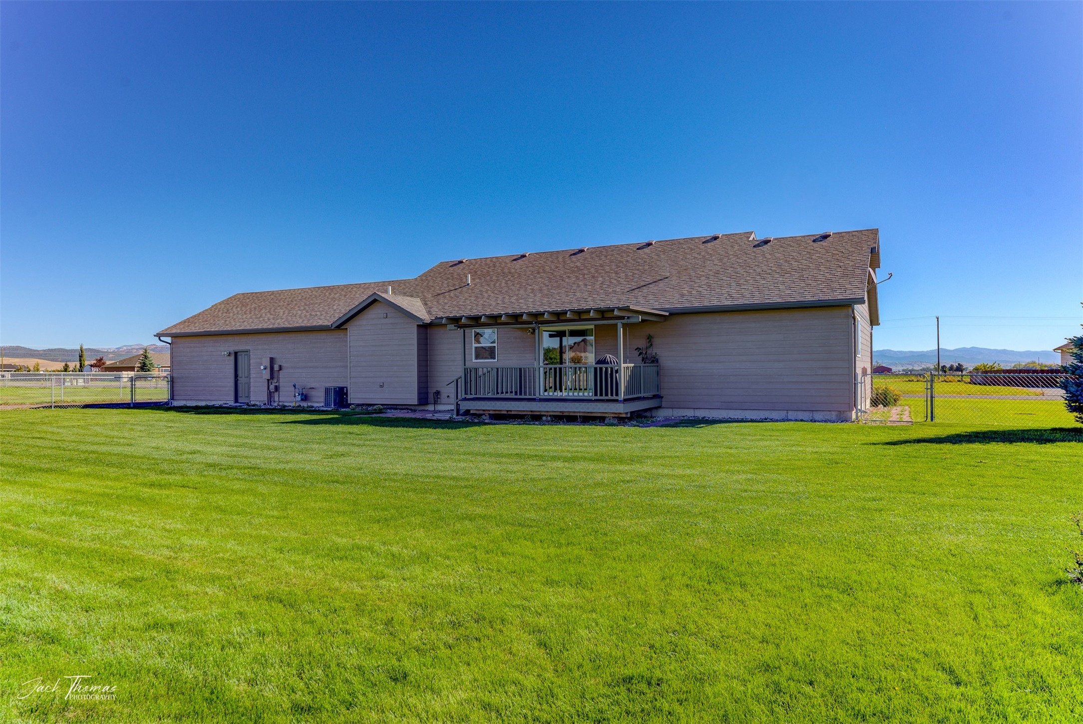 Helena, Montana 59602, United States, 3 Bedrooms Bedrooms, ,2 BathroomsBathrooms,Residential,Pending,41143