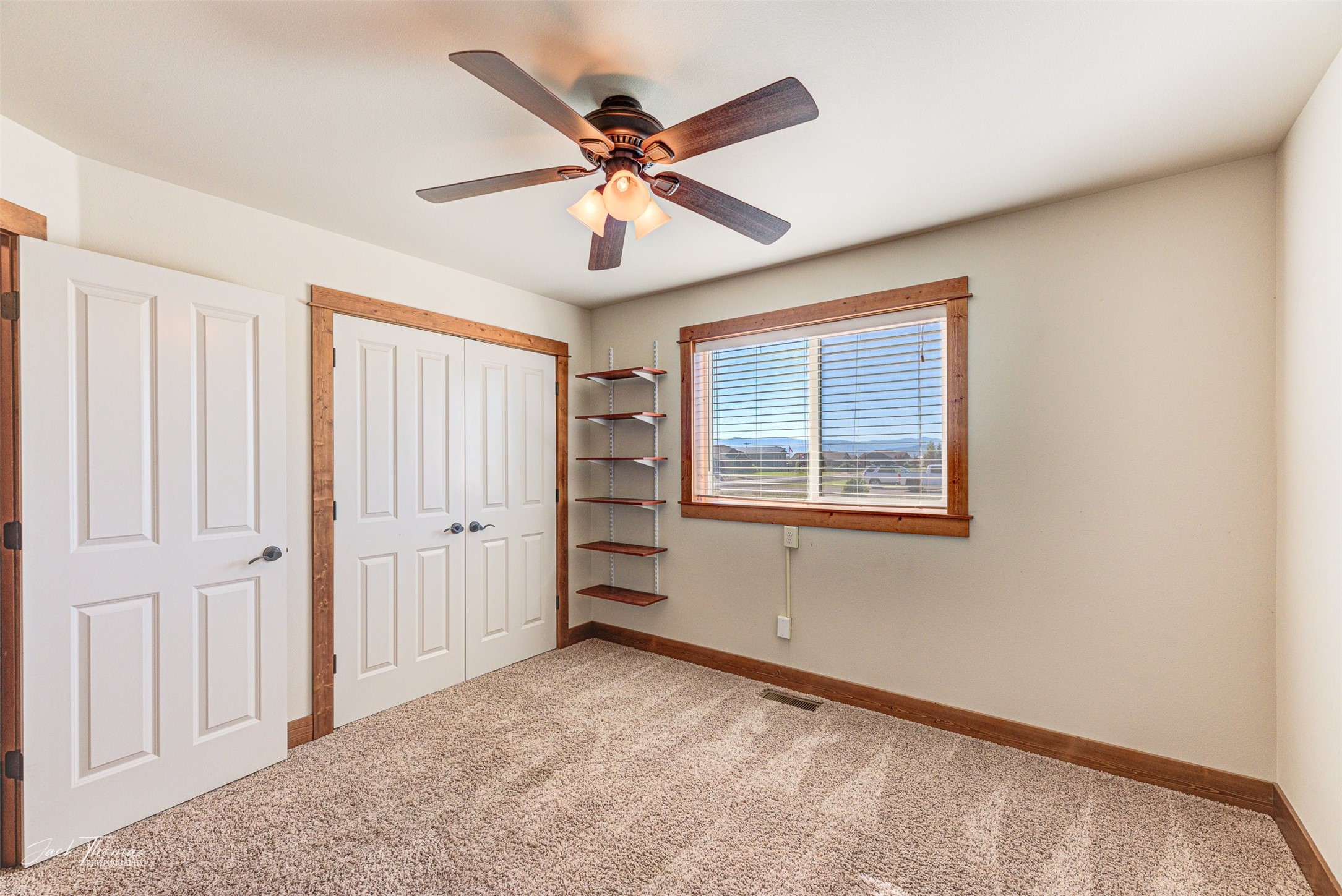 Helena, Montana 59602, United States, 3 Bedrooms Bedrooms, ,2 BathroomsBathrooms,Residential,Pending,41143