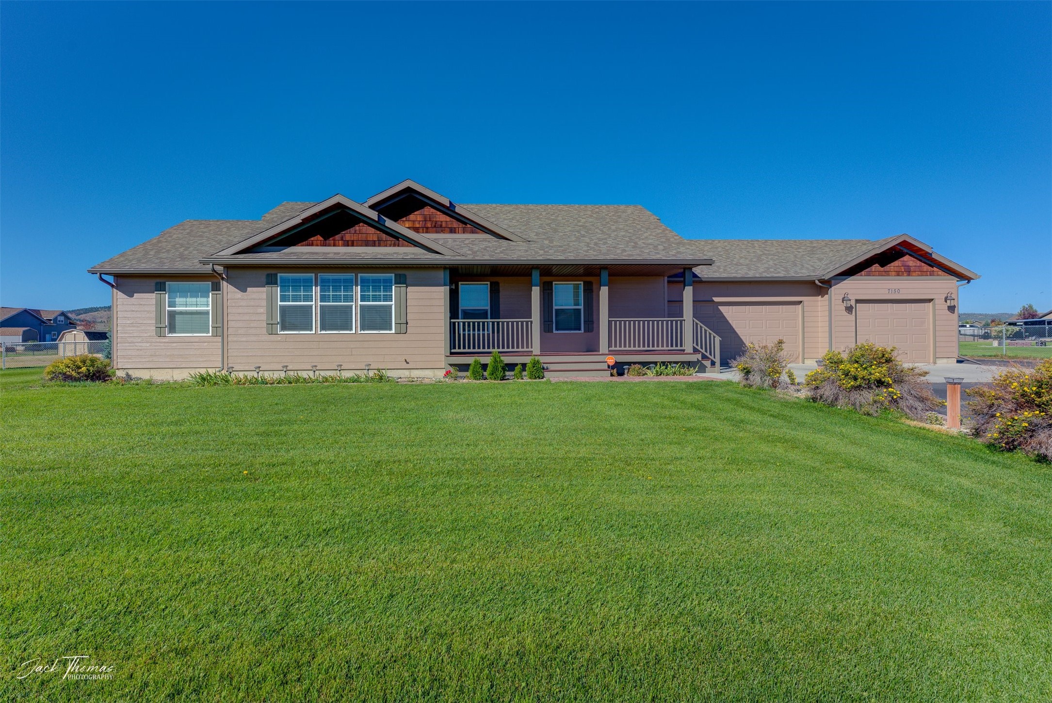 Helena, Montana 59602, United States, 3 Bedrooms Bedrooms, ,2 BathroomsBathrooms,Residential,Pending,41143