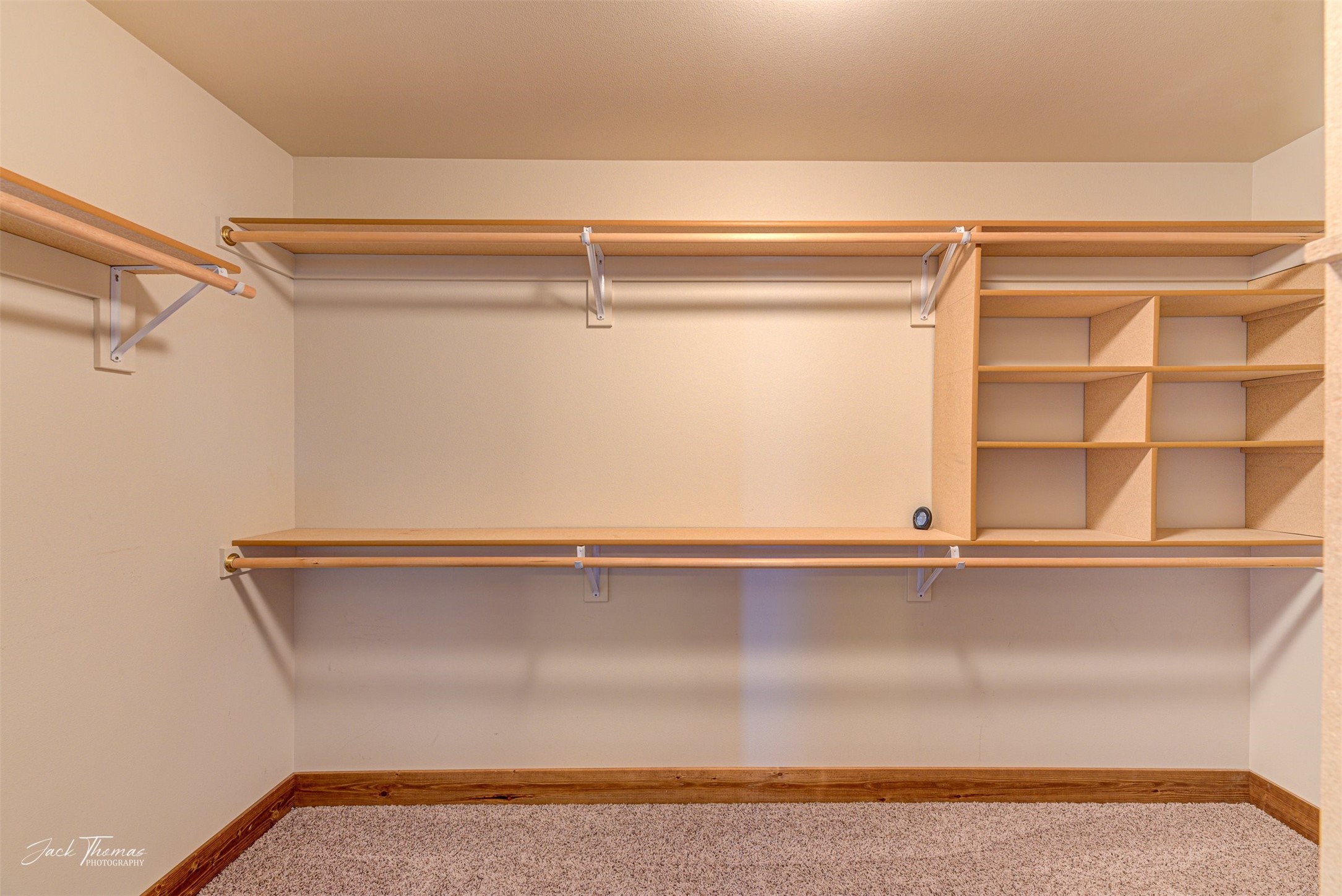 Helena, Montana 59602, United States, 3 Bedrooms Bedrooms, ,2 BathroomsBathrooms,Residential,Pending,41143