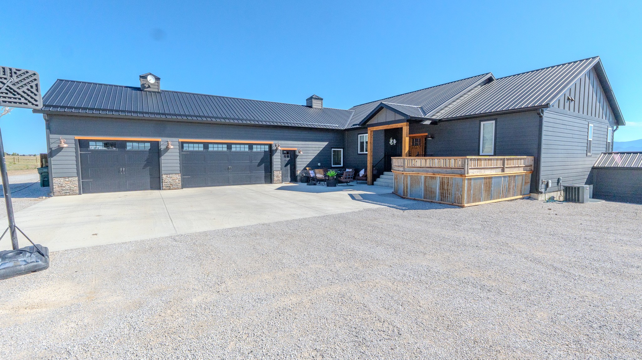 51 Whitehorse Road