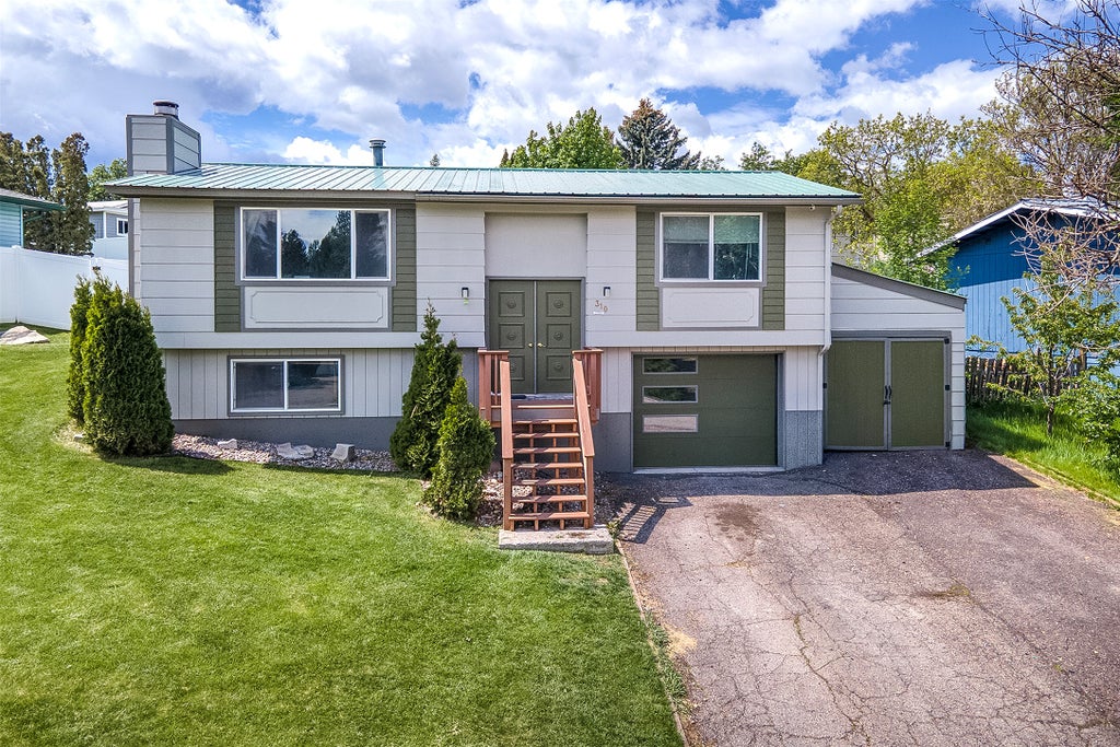 Photo of 310 Harrison Boulevard, Kalispell, MT 59901 (MLS # 30071808)