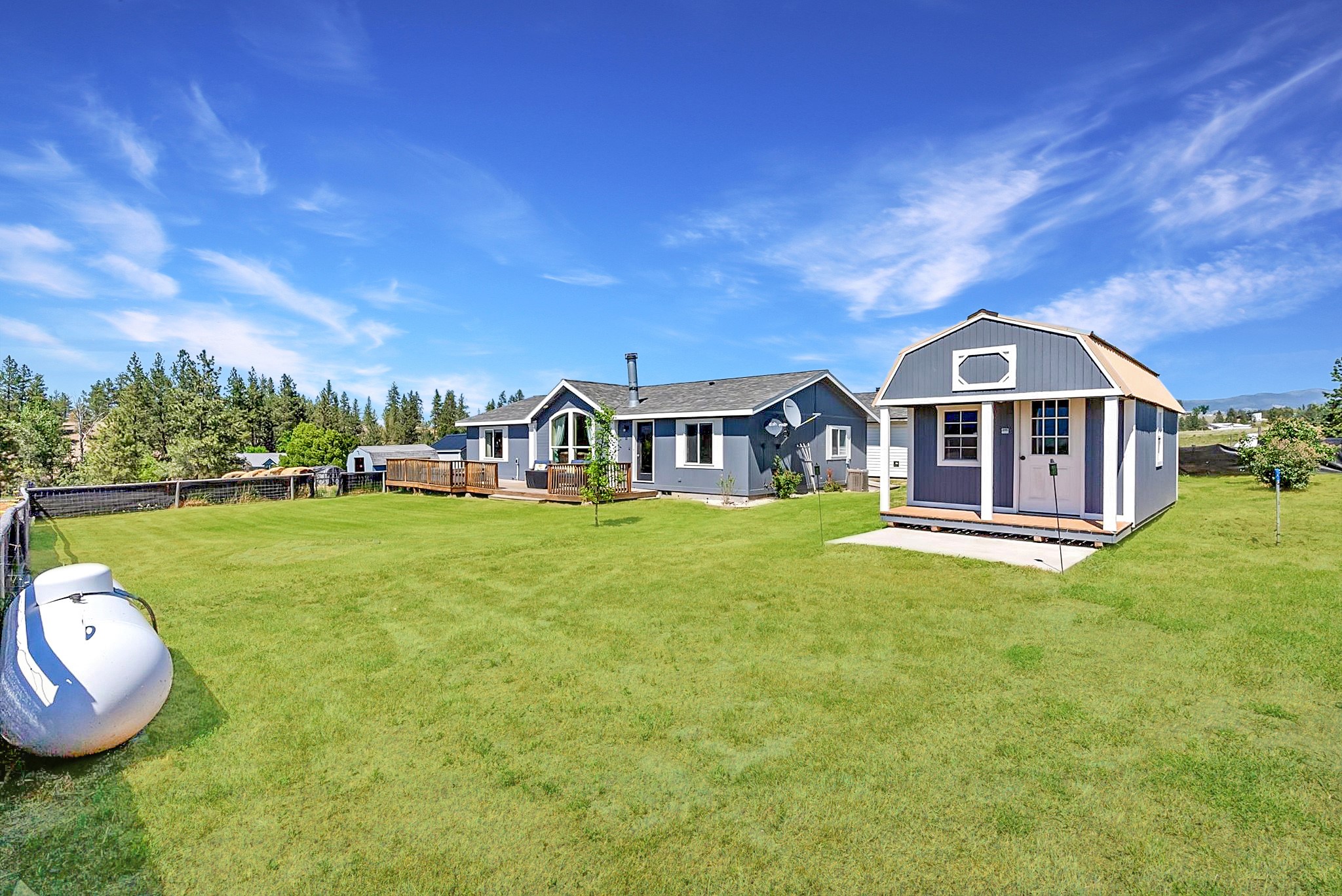 499 Grandview Drive