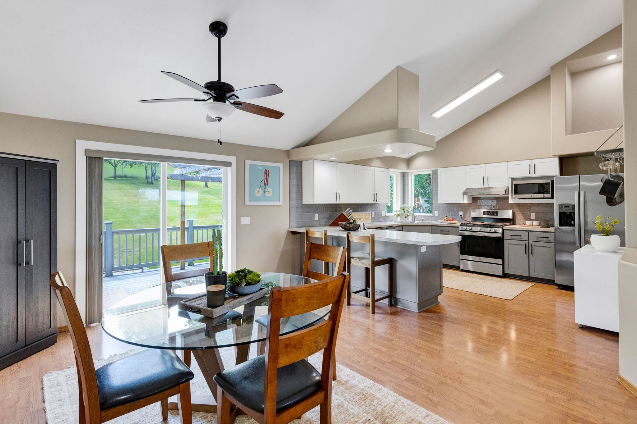 6650 Linda Vista Boulevard