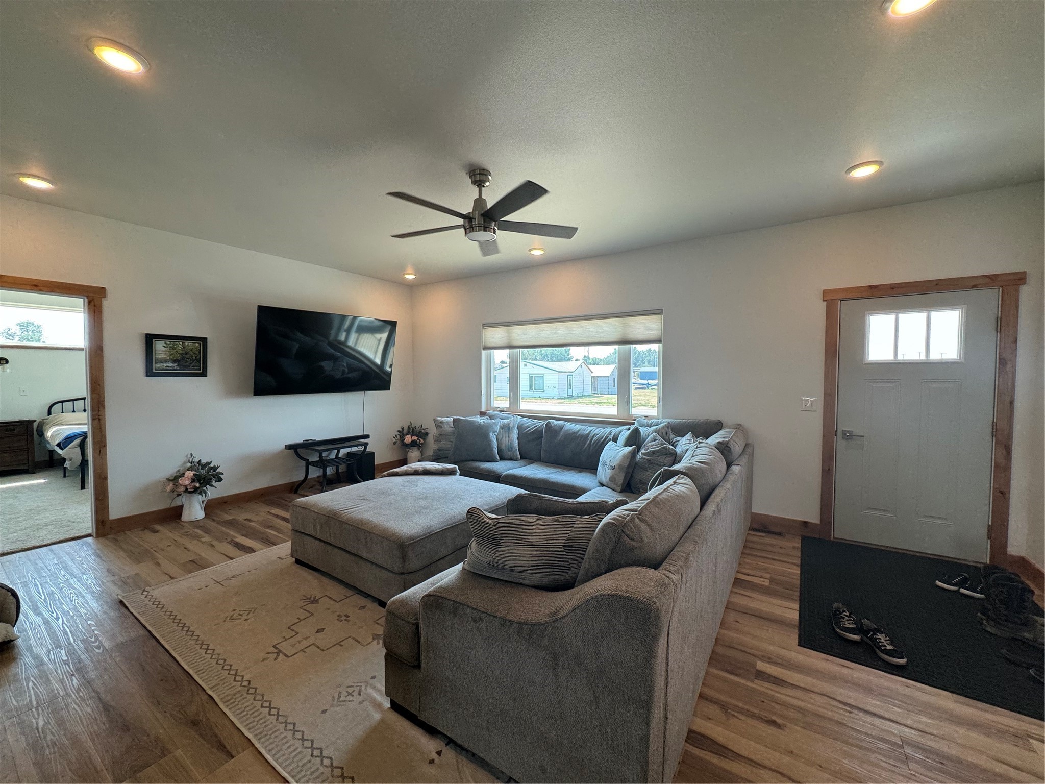 123 2nd Street W
