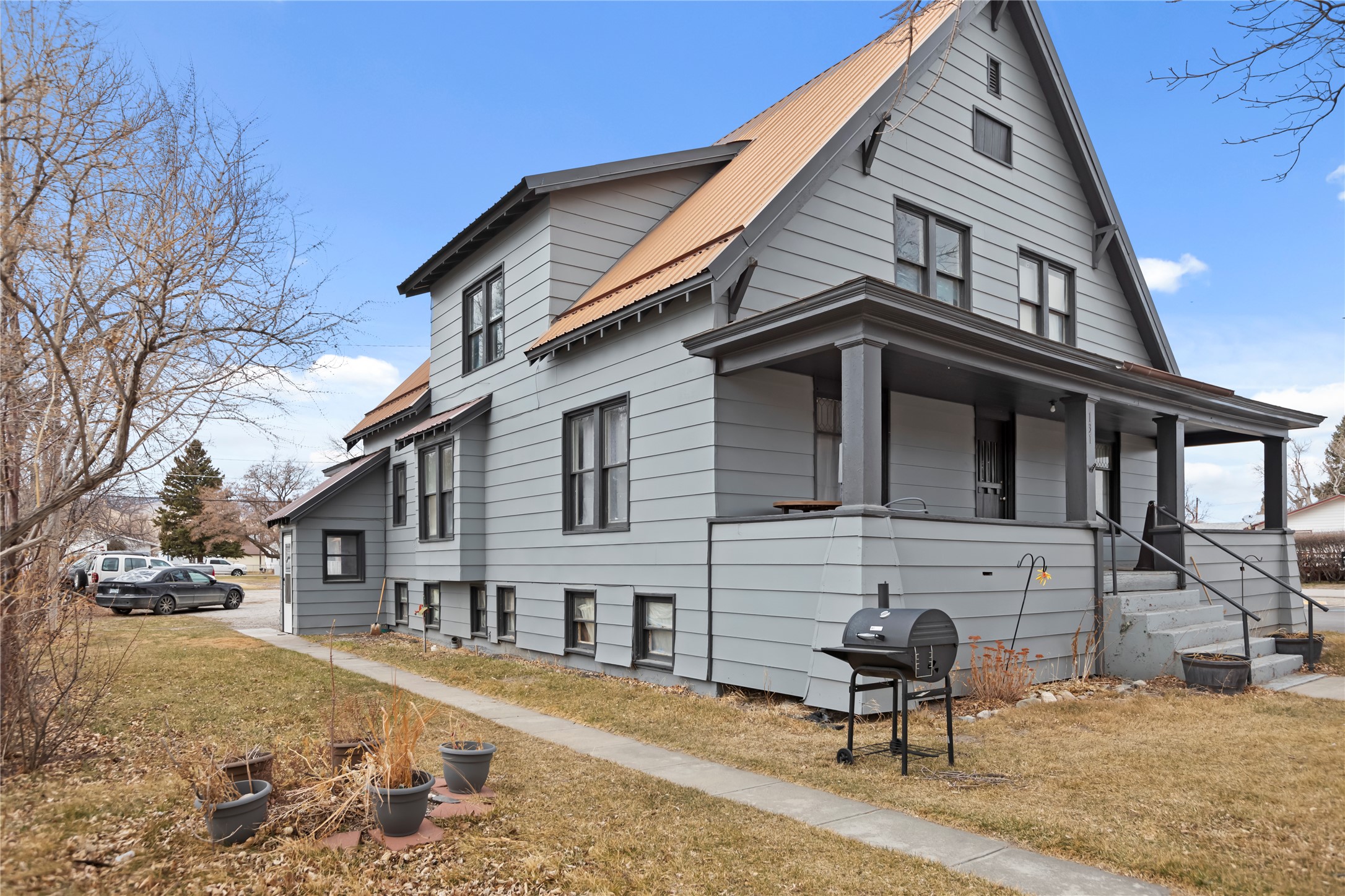 131 N Oak Street