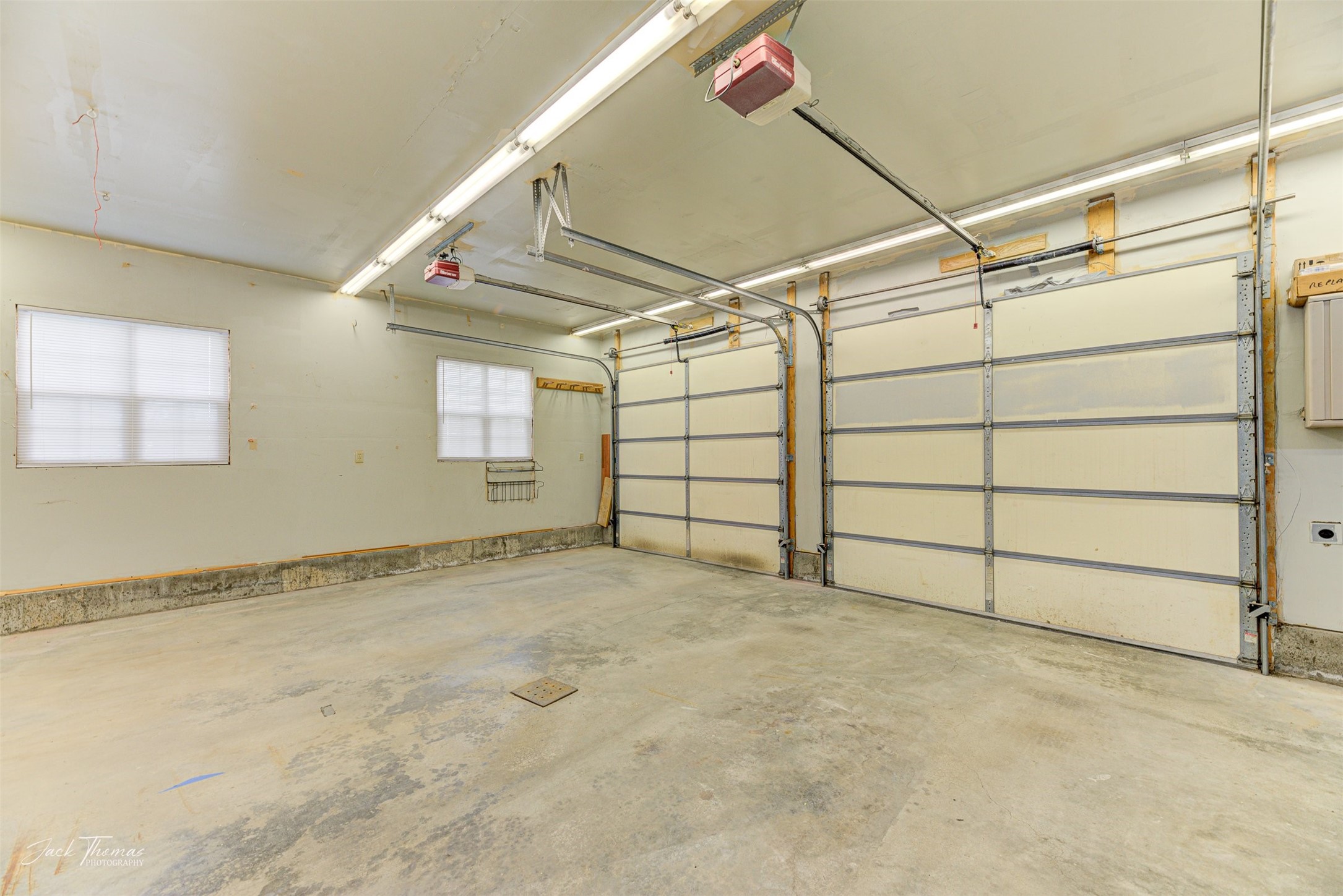 Helena, Montana 59601, United States, 5 Bedrooms Bedrooms, ,4 BathroomsBathrooms,Residential,Pending,55924