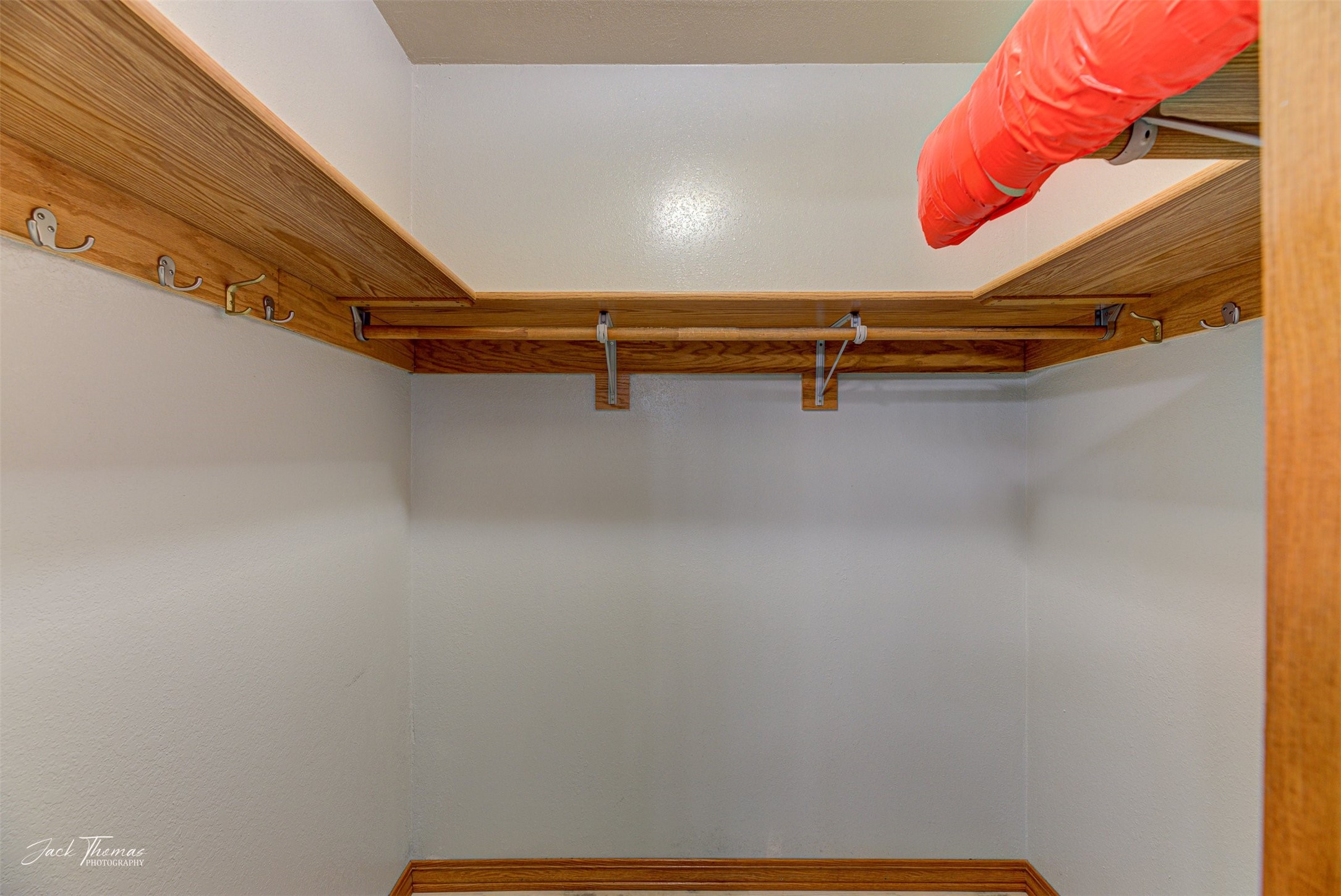 Helena, Montana 59601, United States, 5 Bedrooms Bedrooms, ,4 BathroomsBathrooms,Residential,Pending,55924