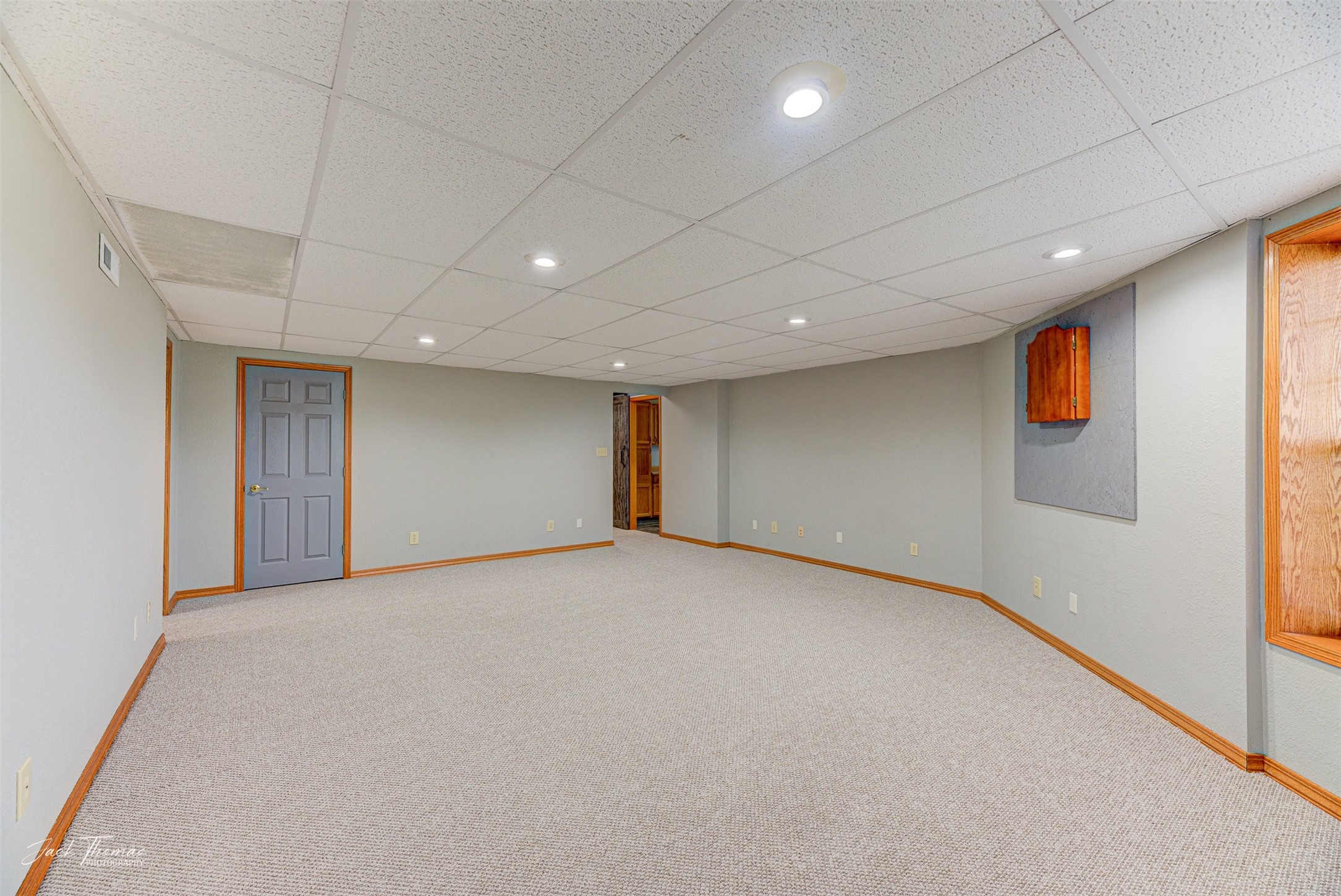 Helena, Montana 59601, United States, 5 Bedrooms Bedrooms, ,4 BathroomsBathrooms,Residential,Pending,55924