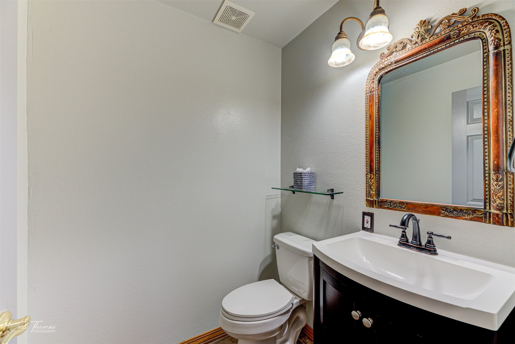 Helena, Montana 59601, United States, 5 Bedrooms Bedrooms, ,4 BathroomsBathrooms,Residential,Pending,55924