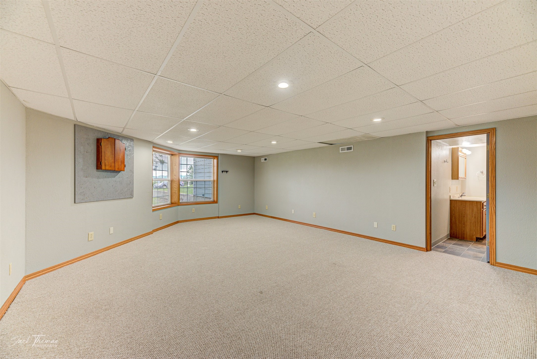 Helena, Montana 59601, United States, 5 Bedrooms Bedrooms, ,4 BathroomsBathrooms,Residential,Pending,55924