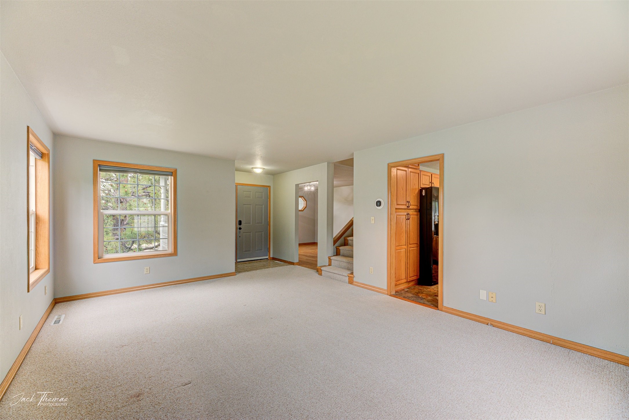 Helena, Montana 59601, United States, 5 Bedrooms Bedrooms, ,4 BathroomsBathrooms,Residential,Pending,55924