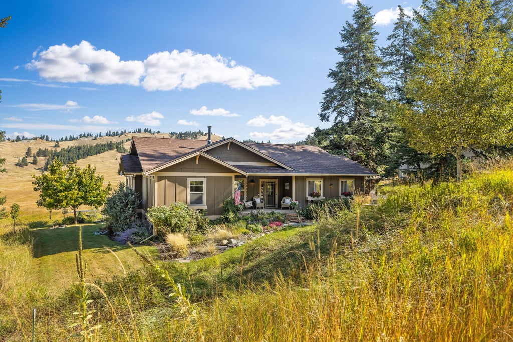 Photo of 195 Bison Circle Drive, Kalispell, MT 59901 (MLS # 30078198)
