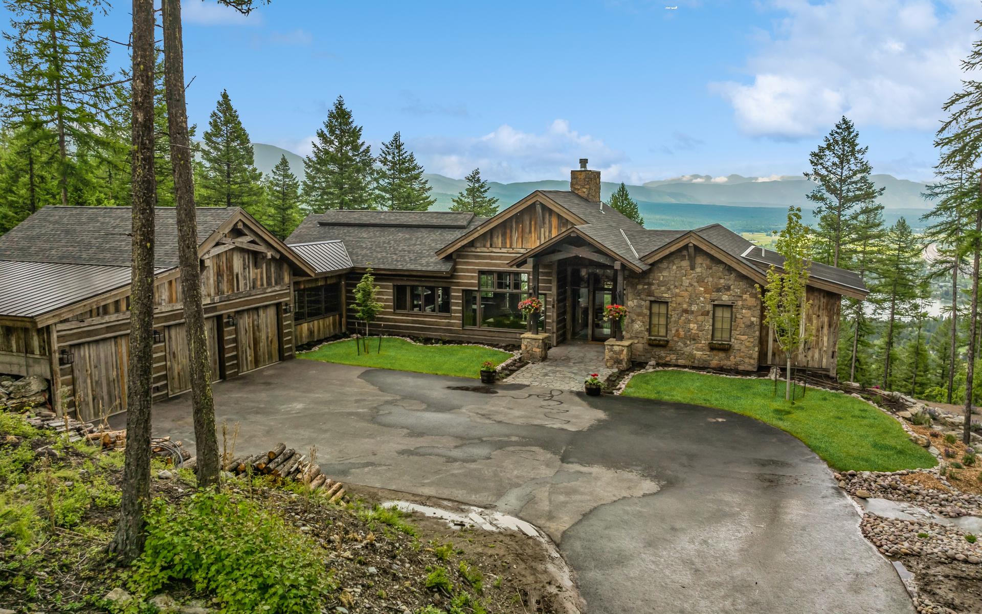 2424 Wolf Tail Pines