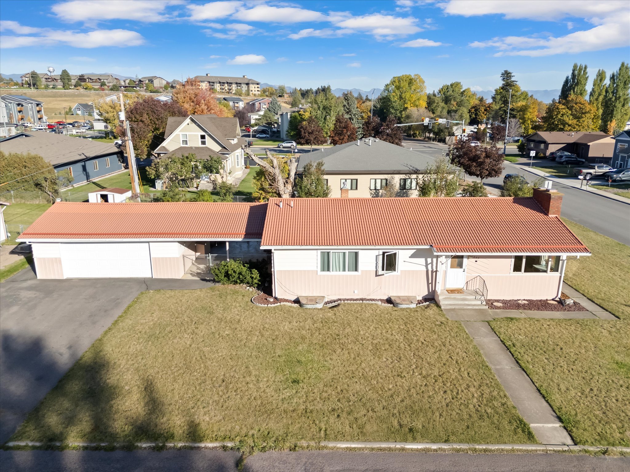 205 Rosewood Drive