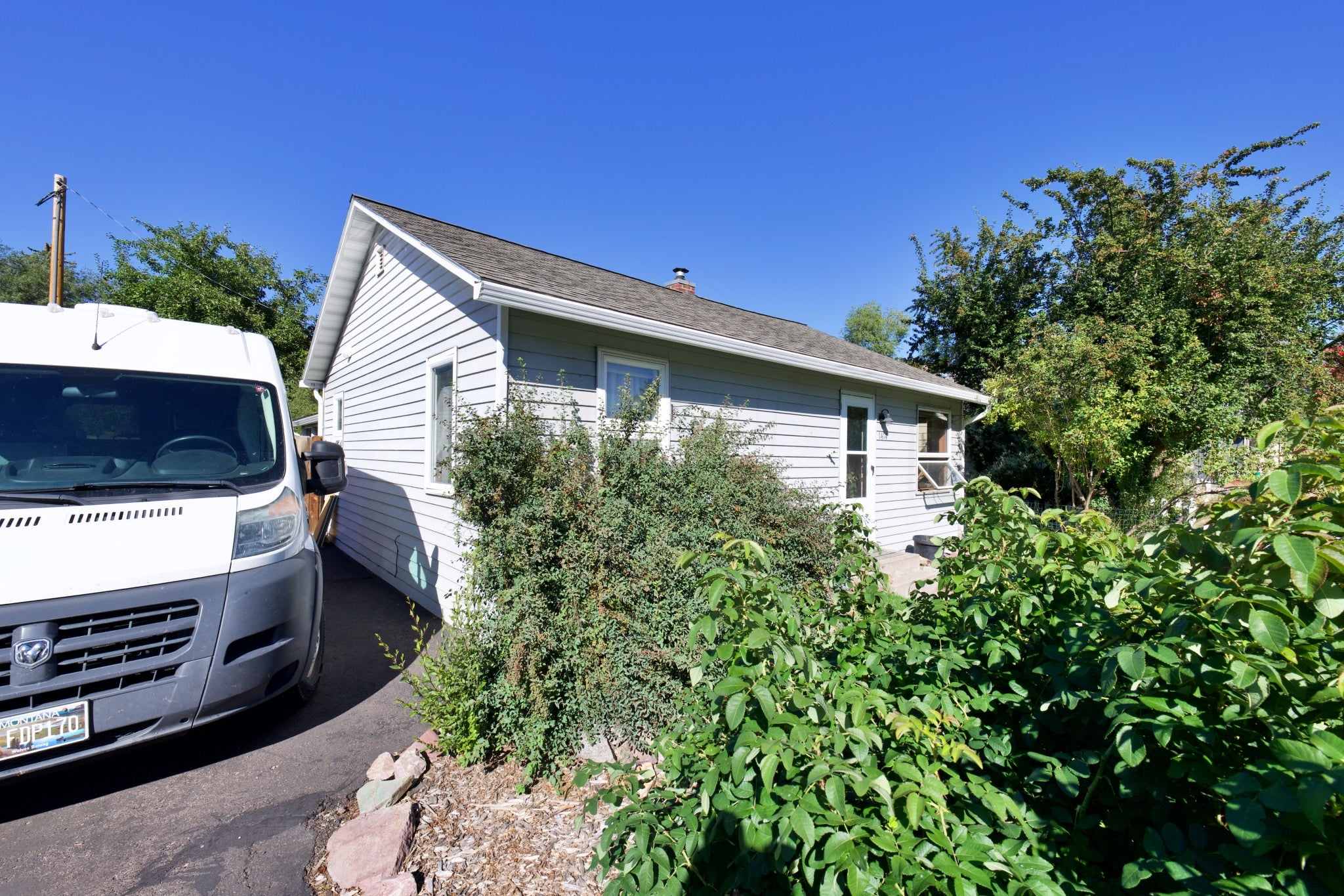 1414 S 1st Street W