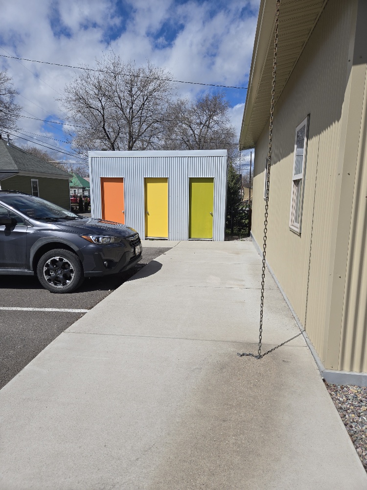421 N 3rd Street W
