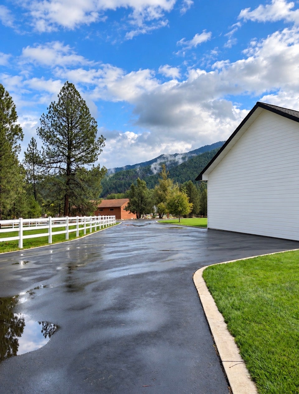 Photo of 659 Airfield Road, Libby, MT 59923 (MLS # 30078092)