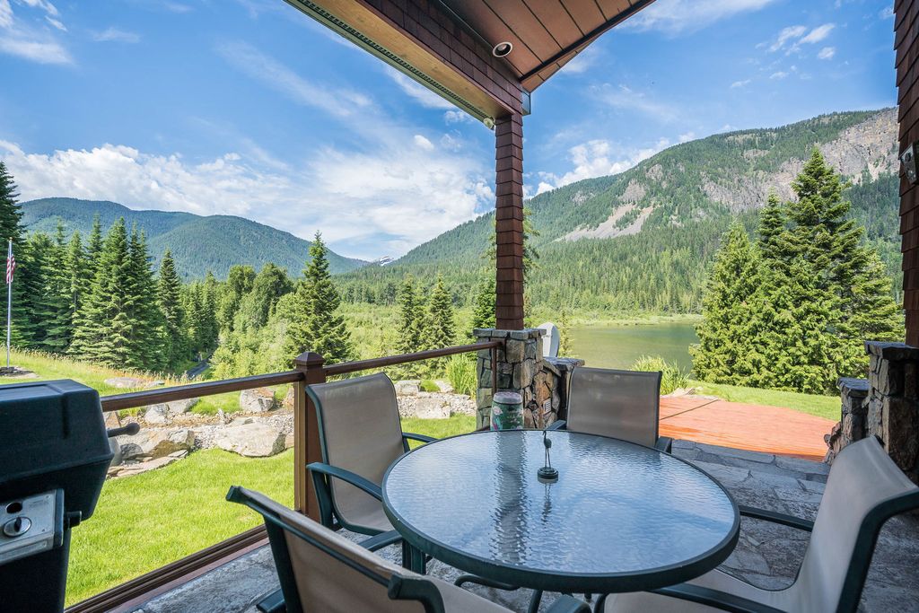 Photo of 17274 / 17276 Bull Lake Road, Troy, MT 59935 (MLS # 30069529)