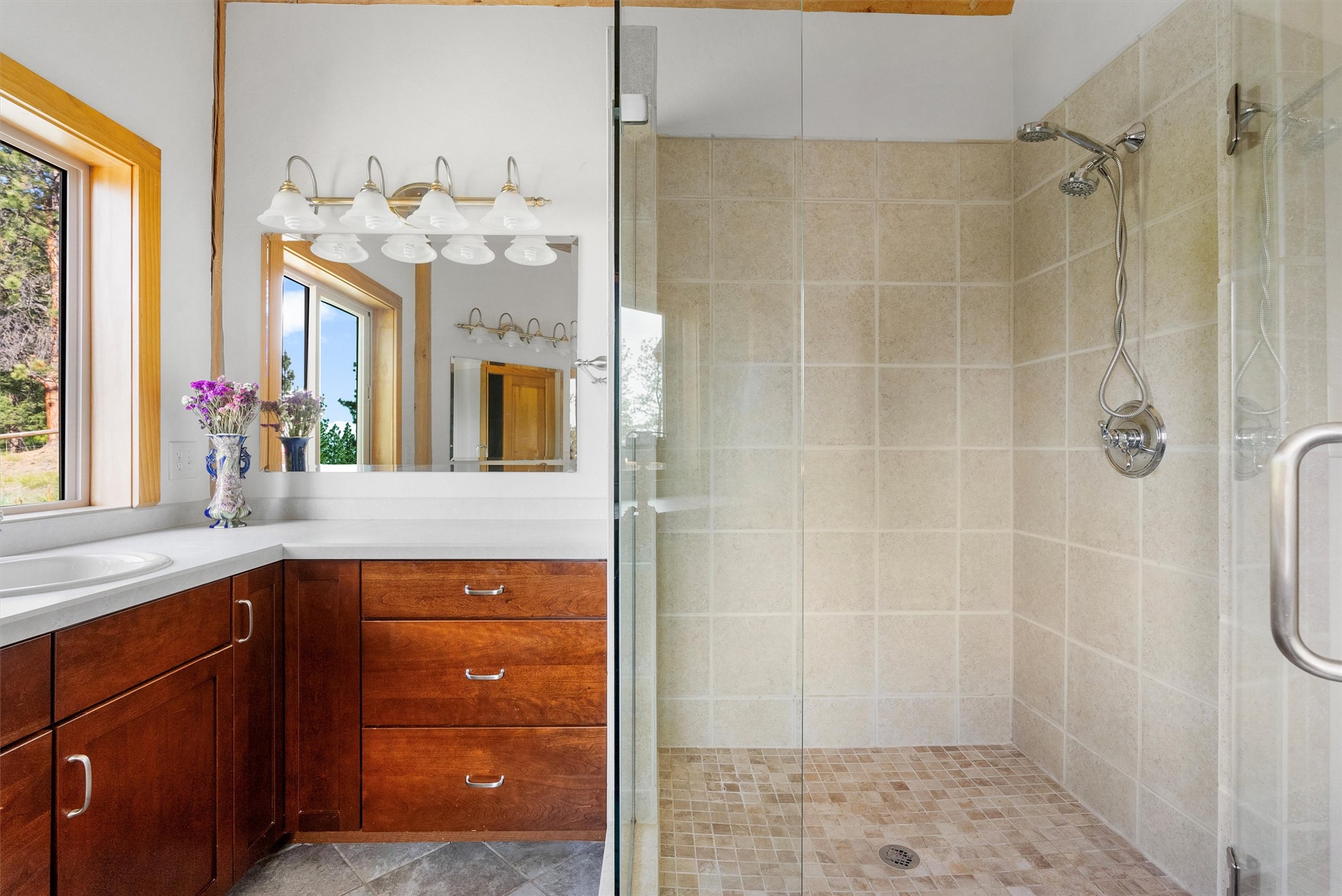 Victor, Montana 59875, United States, 3 Bedrooms Bedrooms, ,3 BathroomsBathrooms,Residential,Active,139287