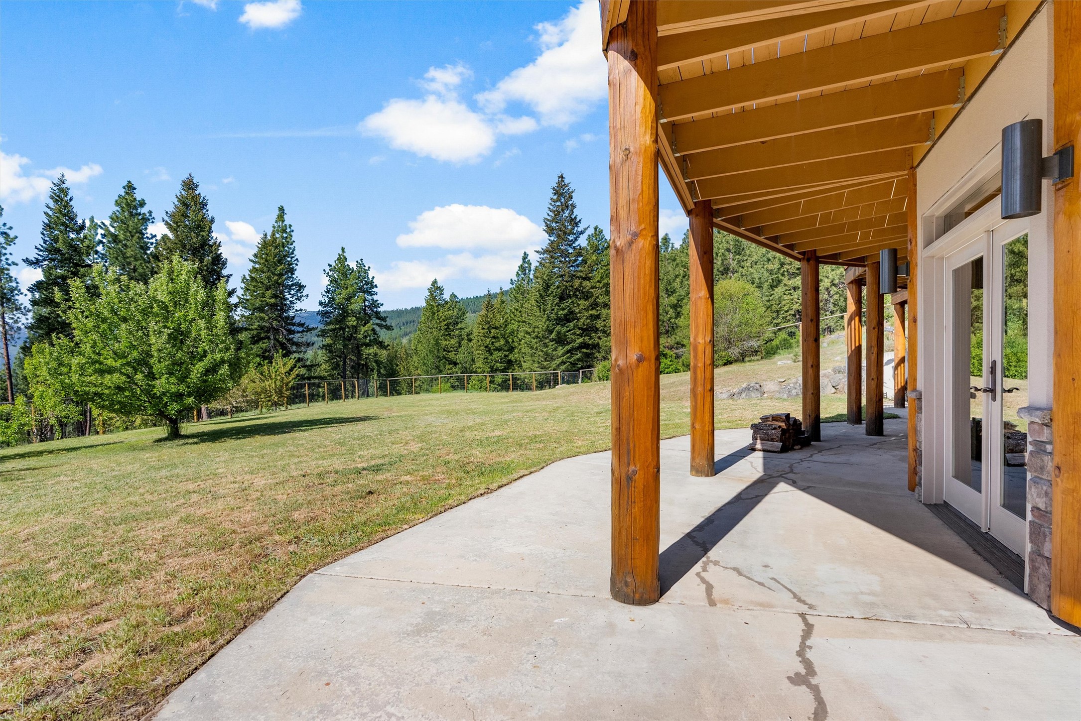 Victor, Montana 59875, United States, 3 Bedrooms Bedrooms, ,3 BathroomsBathrooms,Residential,Active,139287