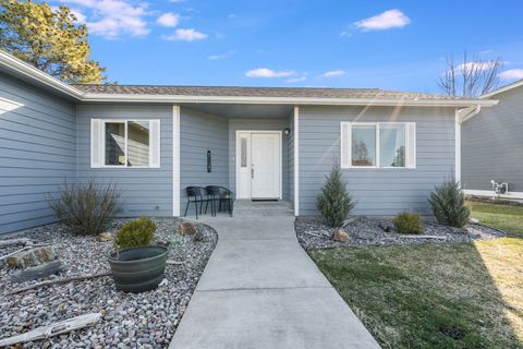 Tiny photo for 97 E Nicklaus Avenue, Kalispell, MT 59901 (MLS # 30067058)