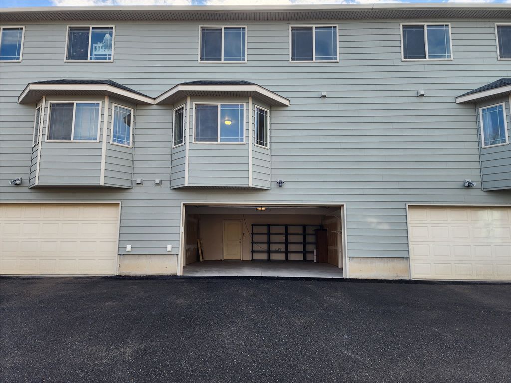 Photo of 524 E Broadway Street, Helena, MT 59601 (MLS # 30068750)