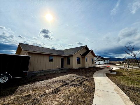 Tiny photo for 813 Rivet Way, Kalispell, MT 59901 (MLS # 30067510)