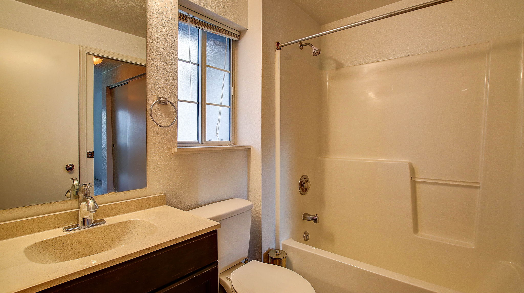 Missoula, Montana 59808, United States, 1 Bedroom Bedrooms, ,1 BathroomBathrooms,Residential,Active,246455