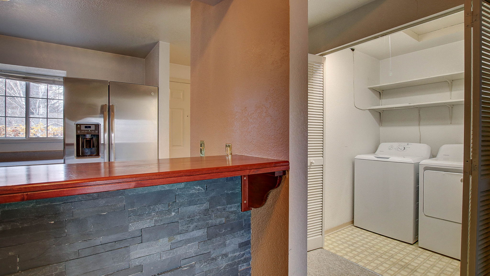 Missoula, Montana 59808, United States, 1 Bedroom Bedrooms, ,1 BathroomBathrooms,Residential,Active,246455