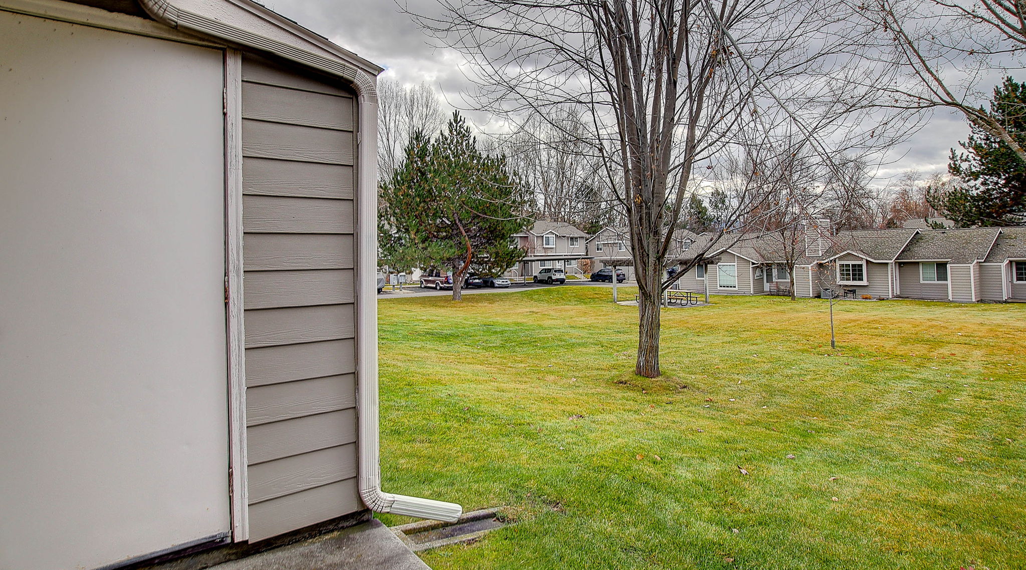 Missoula, Montana 59808, United States, 1 Bedroom Bedrooms, ,1 BathroomBathrooms,Residential,Active,246455