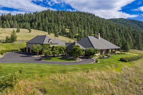 Photo of 2761 Contour Road, Missoula, MT 59802 (MLS # 30070474)