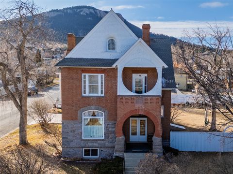 Photo of 1701 Cannon Street, Helena, MT 59601 (MLS # 30064366)