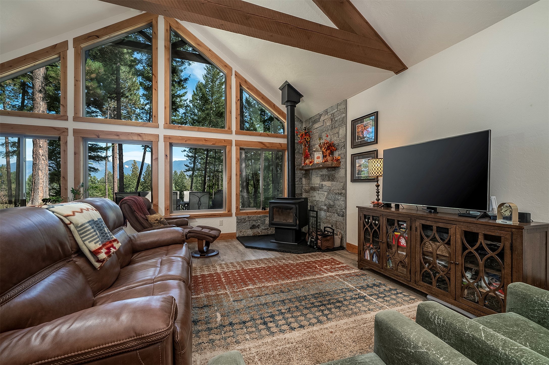 34499 Lynx Drive