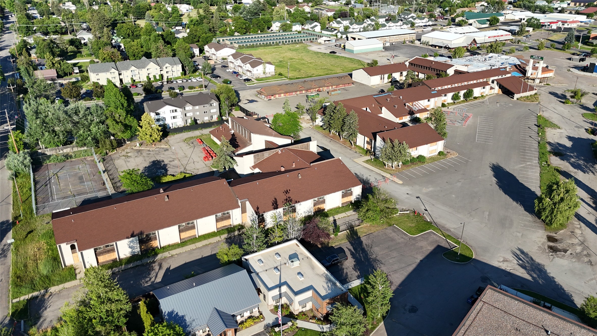 1701 Us Highway 93 S