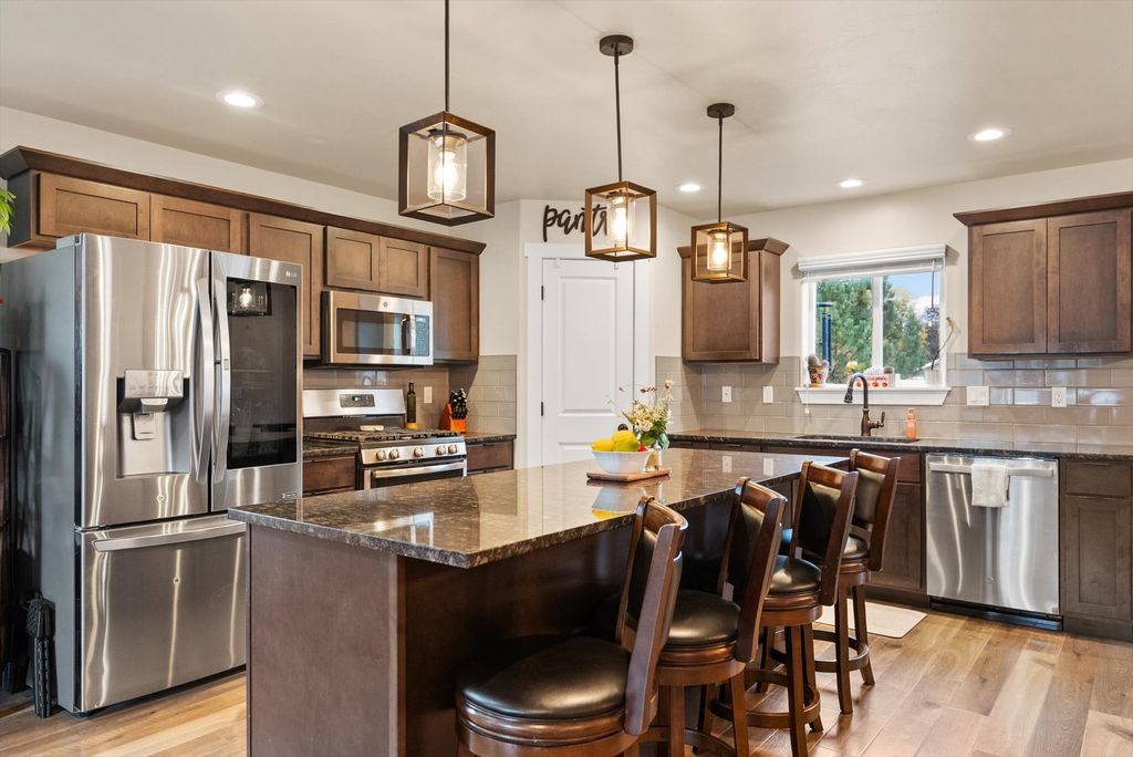 Photo of 255 Triple Creek Drive, Kalispell, MT 59901 (MLS # 30065138)