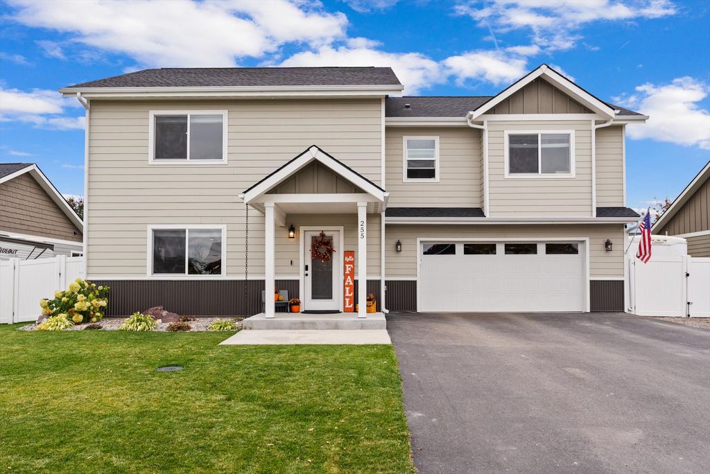 Photo of 255 Triple Creek Drive, Kalispell, MT 59901 (MLS # 30065138)