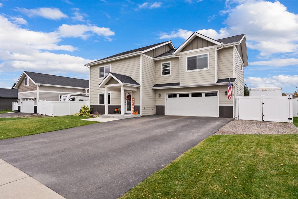 Photo of 255 Triple Creek Drive, Kalispell, MT 59901 (MLS # 30065138)