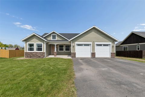 Photo of 1113 Mackinaw Loop, Somers, MT 59932 (MLS # 30069398)
