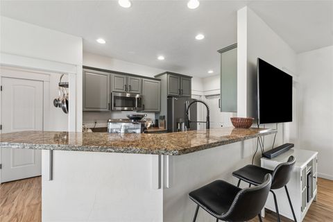 Tiny photo for 1113 Mackinaw Loop, Somers, MT 59932 (MLS # 30069398)