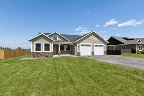 Tiny photo for 1113 Mackinaw Loop, Somers, MT 59932 (MLS # 30069398)