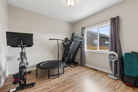 Tiny photo for 1113 Mackinaw Loop, Somers, MT 59932 (MLS # 30069398)